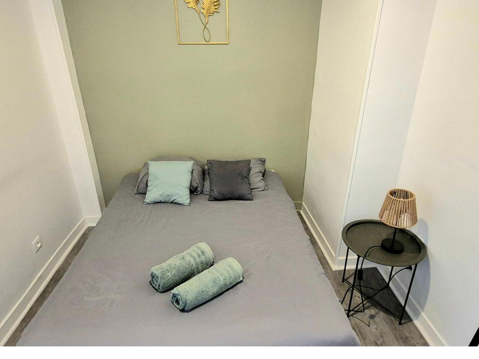 Verdant Oasis - Proche Du Centre - Wifi Gratuit - Parking A Proximite Apartment